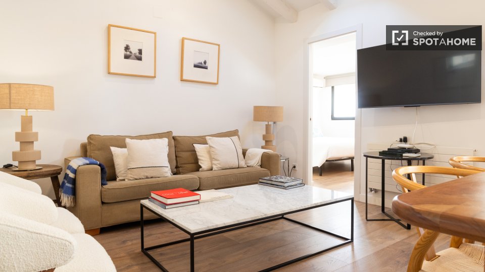 Apartment Madrid, 2 beds — photo 4