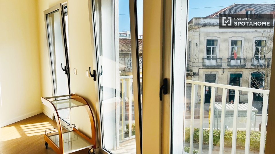 Apartment Lisbon, 1 bed — photo 13