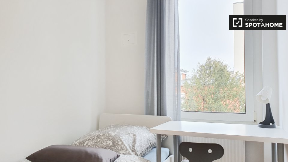 Double room Berlin, 3 beds — photo 18