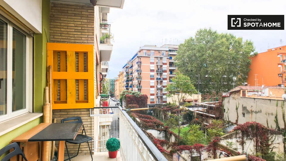 Double room Rome, 4 beds, 110m² — photo 6