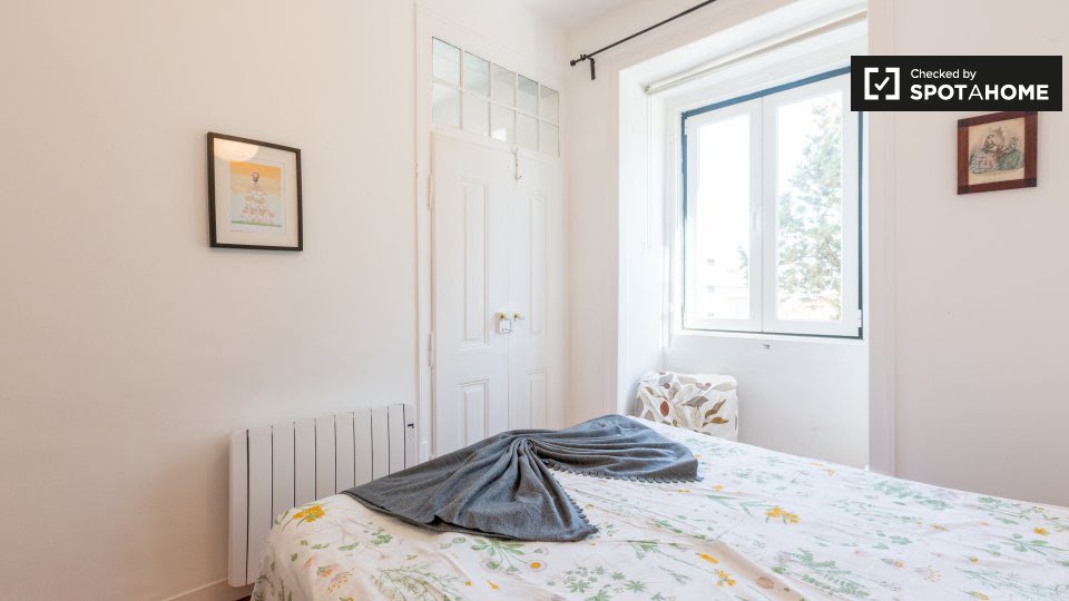 Double room Lisbon, 4 beds, 180m² — photo 2