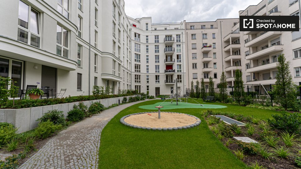 Apartment Berlin, 1 bed, 54m² — photo 16