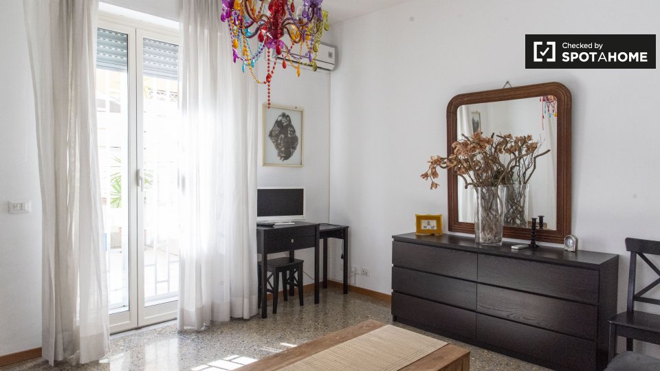 Double room Rome, 2 beds, 120m² — photo 11