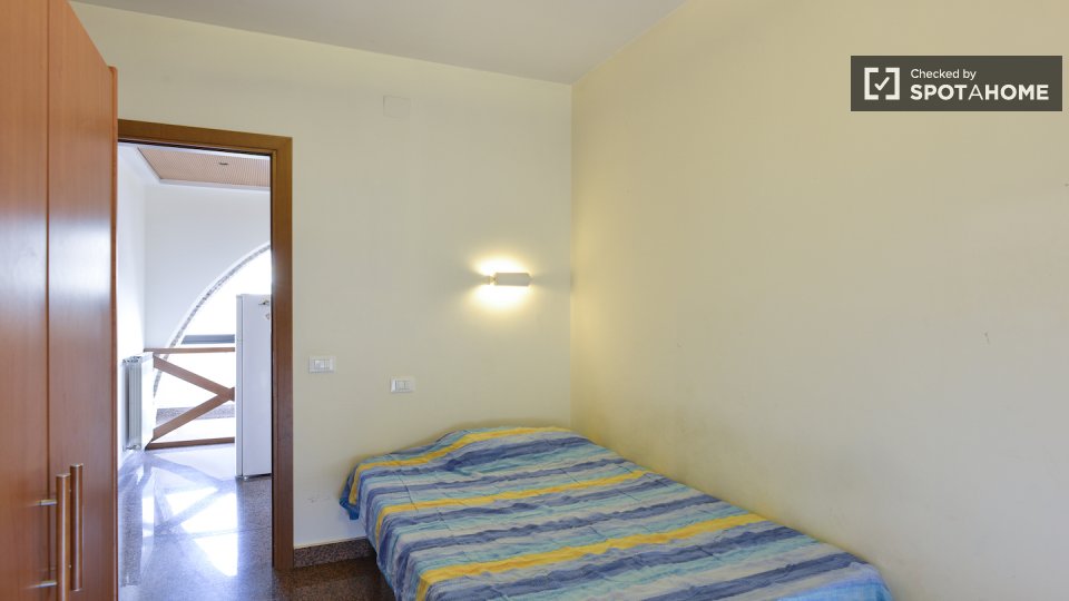 Double room Rome, 33 beds — photo 16