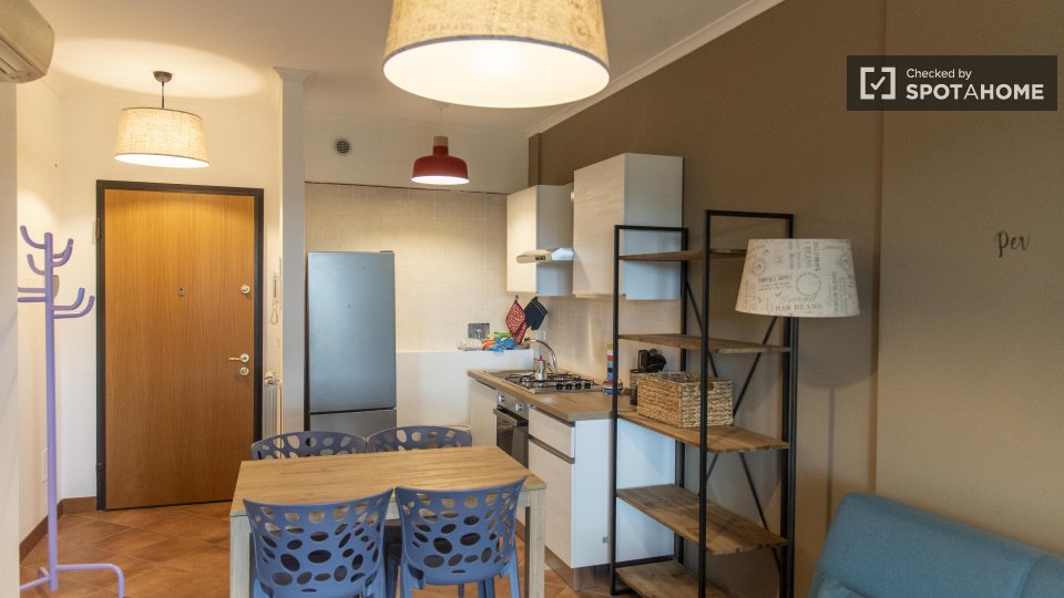 Apartment Rome, 1 bed — photo 8