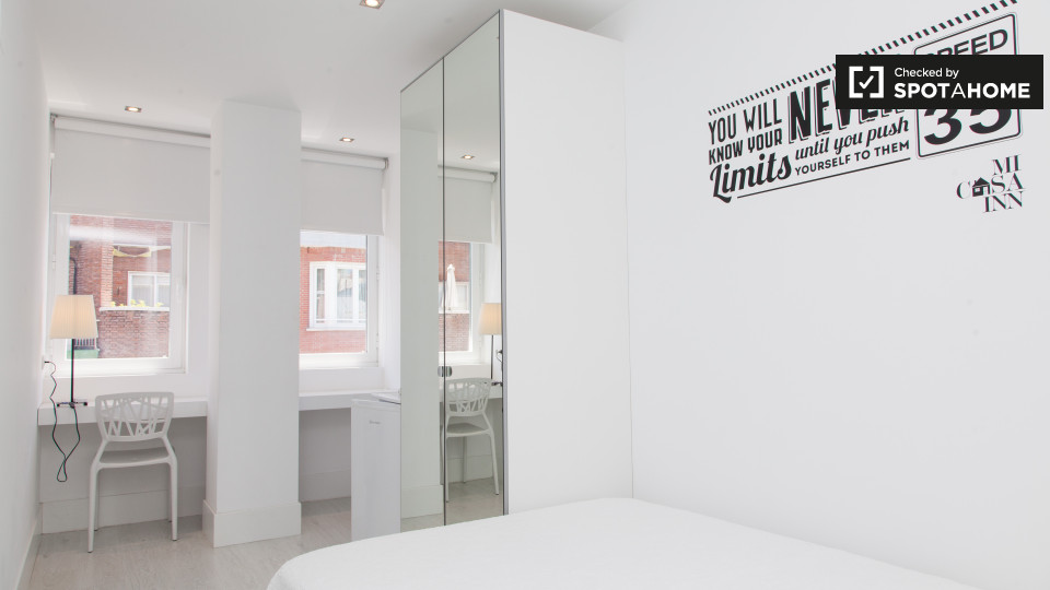 Apartment Madrid, 12 beds — photo 10