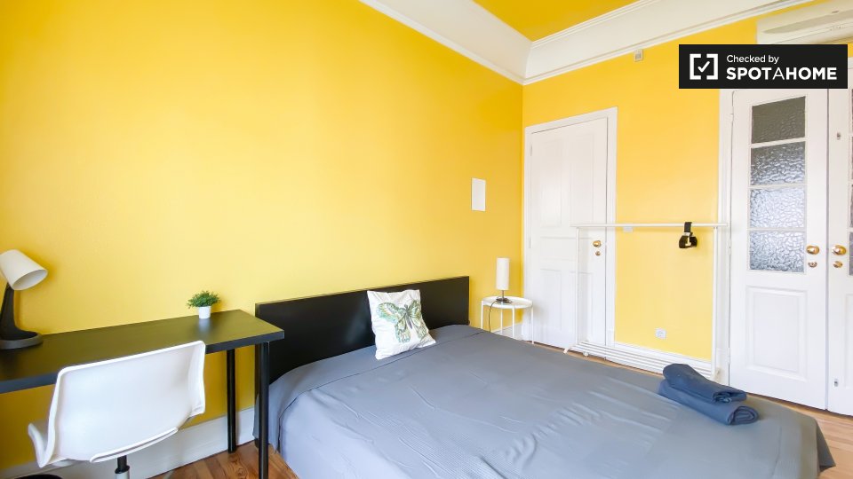 Double room Lisbon, 7 beds, 130m² — photo 10