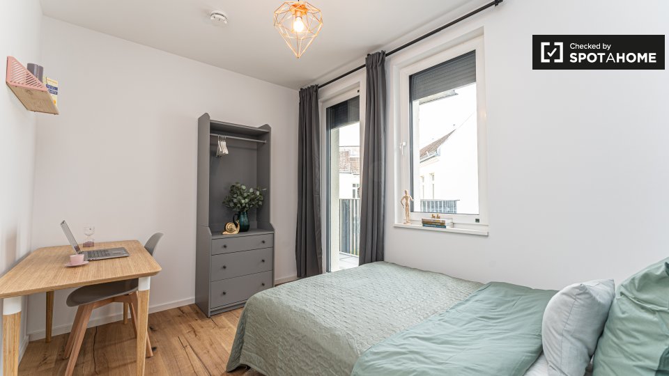 Double room Berlin, 5 beds, 70m² — photo 5