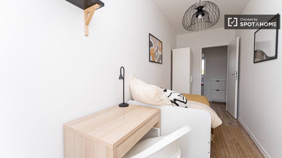 Double room Berlin, 4 beds, 62m² — photo 15
