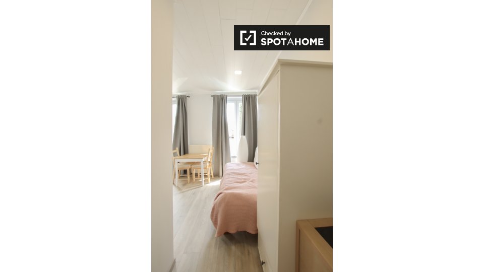Apartment mono Brussels, 20m² — photo 2