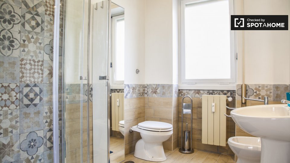 Double room Rome, 4 beds, 120m² — photo 14