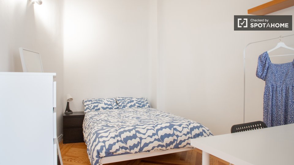 Double room Madrid, 5 beds — photo 7