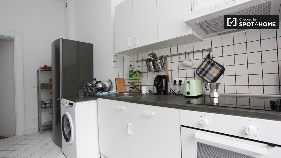 Apartment Berlin, 4 beds, 104m² — photo 3