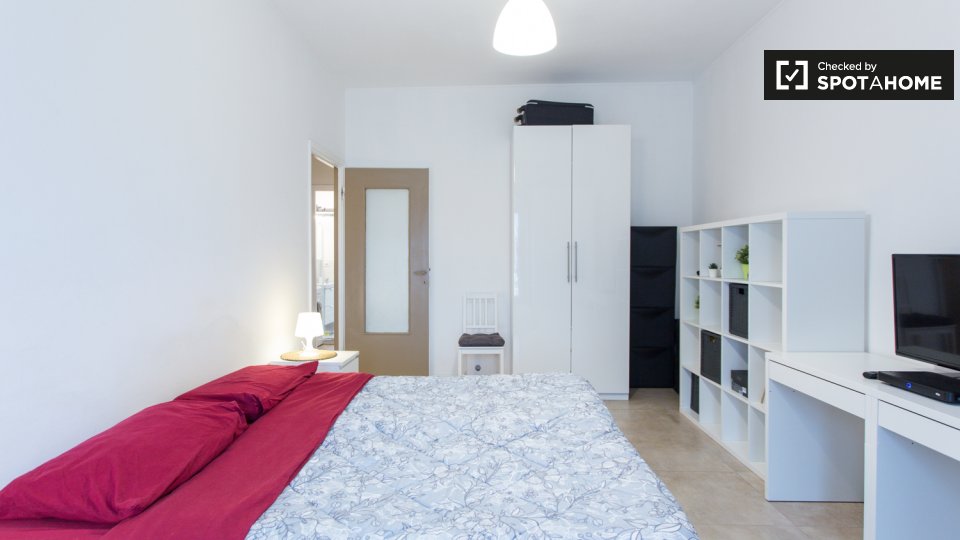 Double room Milan, 2 beds, 70m² — photo 17
