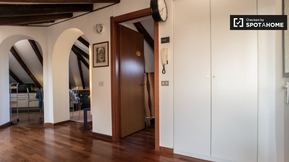 Apartment Milan, 1 bed, 65m² — photo 7