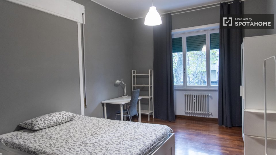 Double room Rome, 5 beds — photo 4