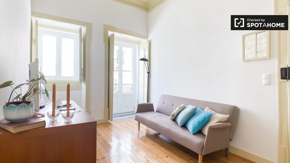 Double room Lisbon, 2 beds, 65m² — photo 4