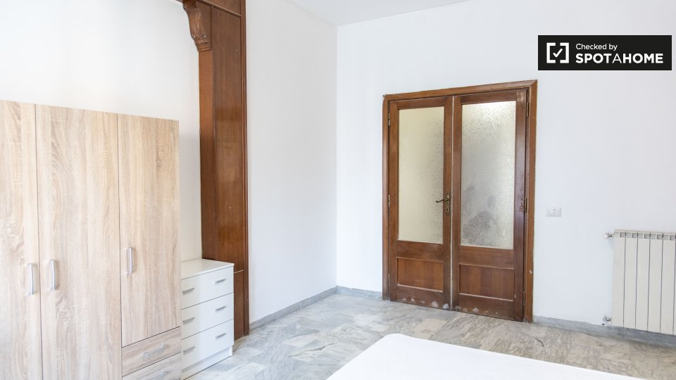 Double room Rome, 5 beds — photo 4