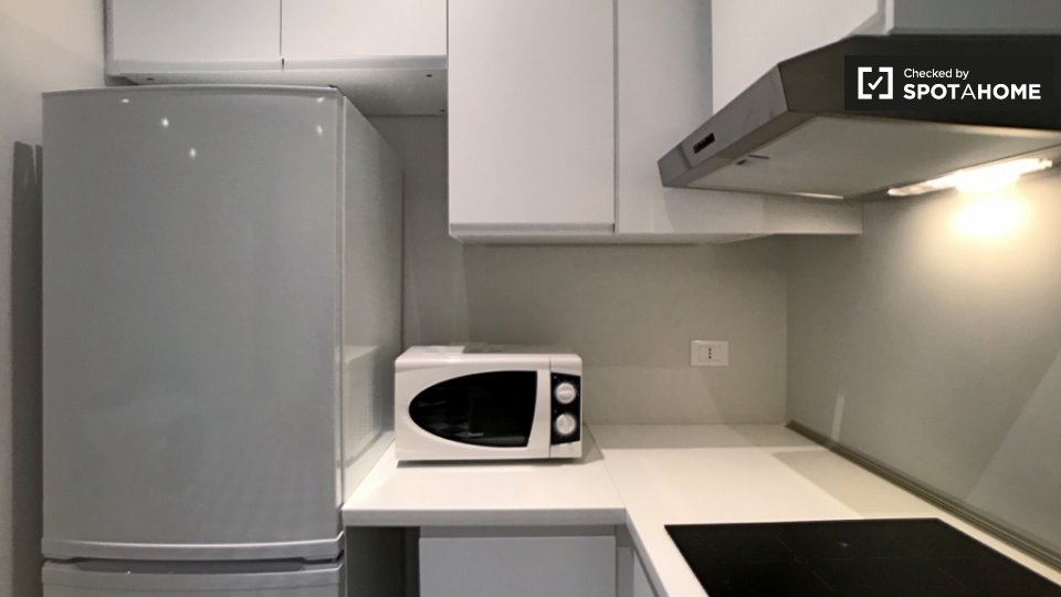 Apartment Milan, 1 bed, 45m² — photo 6