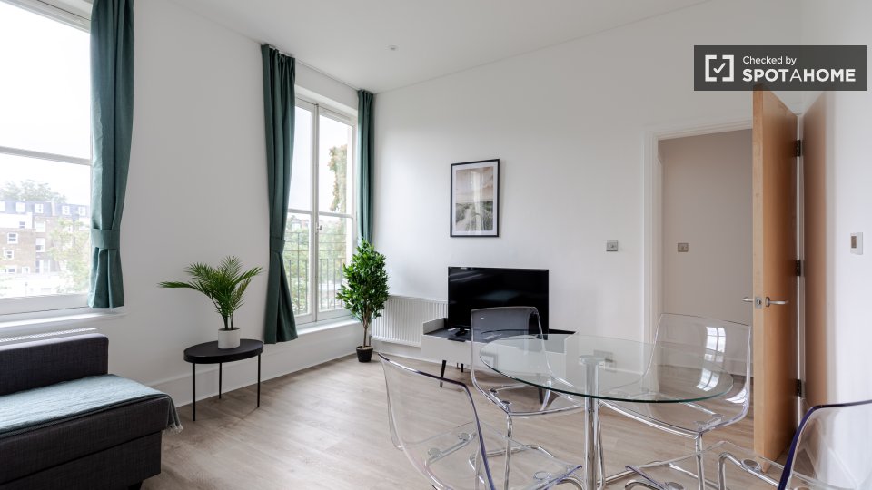 Apartment London, 1 bed, 38m² — photo 1