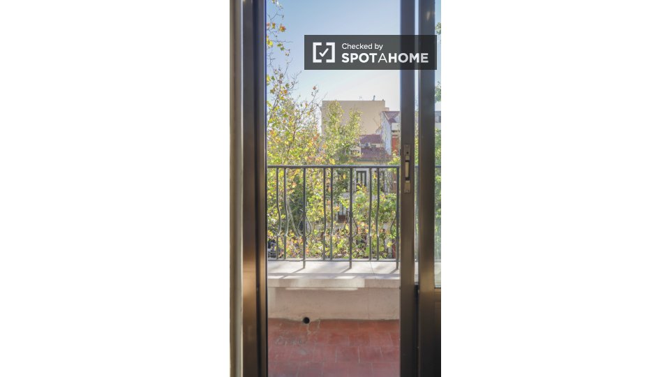 Double room Madrid, 18 beds — photo 18