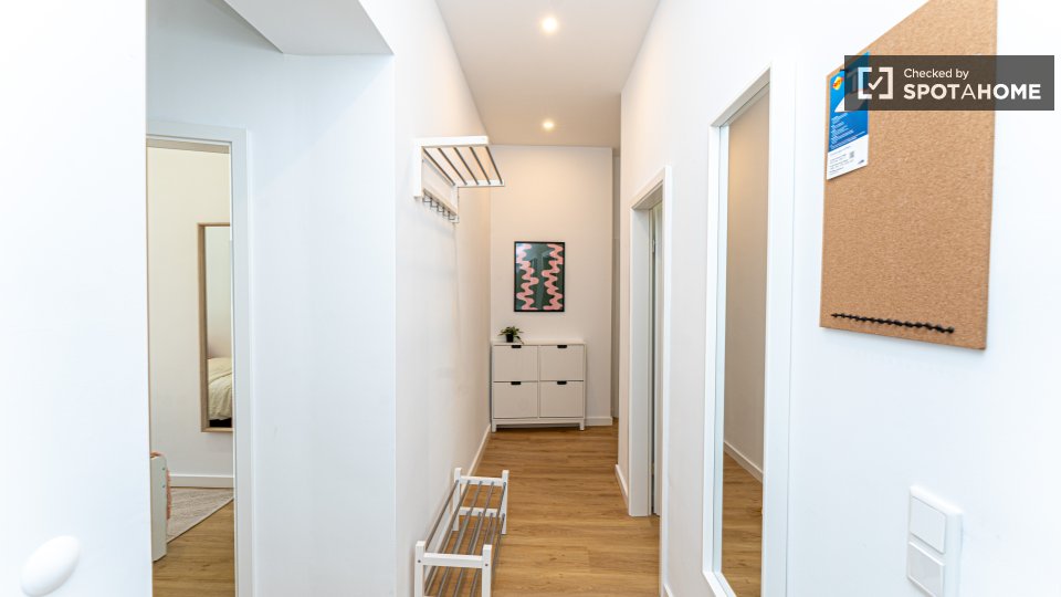Double room Berlin, 4 beds, 57m² — photo 3