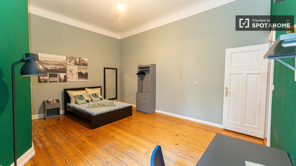 Double room Berlin, 7 beds, 146m² — photo 7
