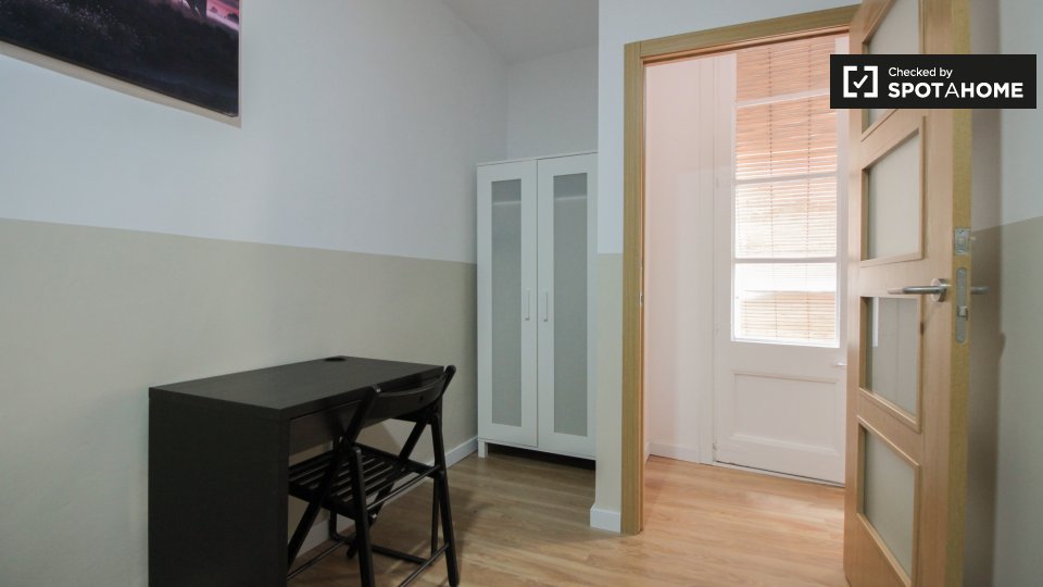 Double room Barcelona, 6 beds — photo 3