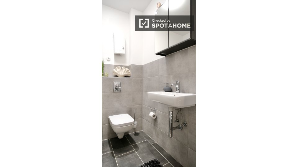 Apartment Berlin, 1 bed, 38m² — photo 17