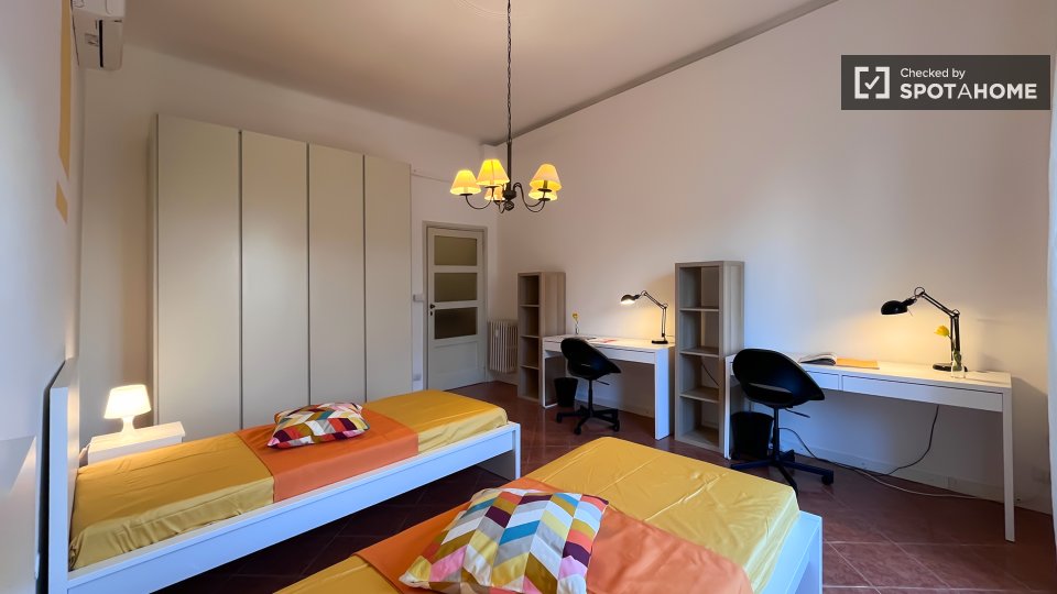 Double room Milan, 5 beds — photo 1
