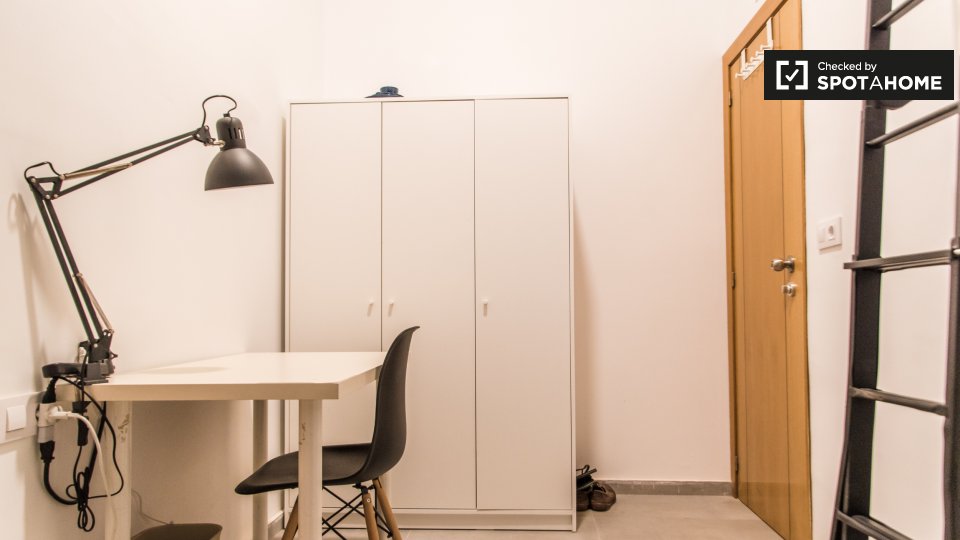 Double room Valencia, 4 beds — photo 4