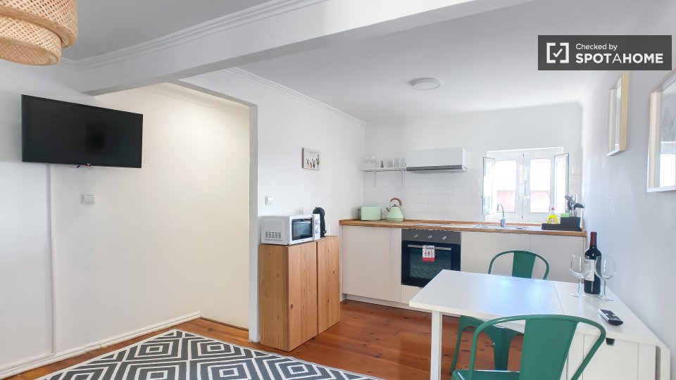 Apartment Lisbon, 1 bed, 38m² — photo 9