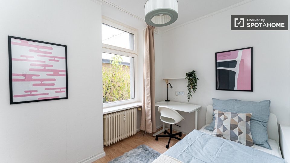 Double room Berlin, 5 beds, 73m² — photo 13