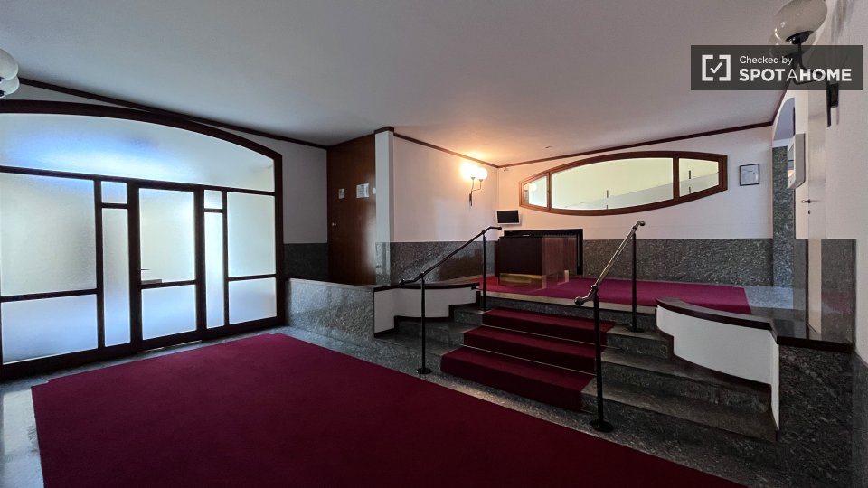 Apartment Milan, 1 bed, 65m² — photo 9