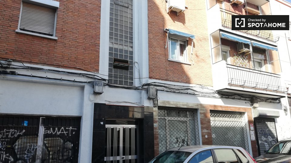 Double room Madrid, 4 beds, 80m² — photo 18