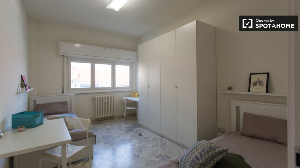 Double room Milan, 6 beds — photo 2