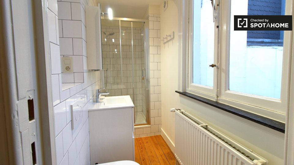 Double room Brussels, 11 beds, 750m² — photo 6