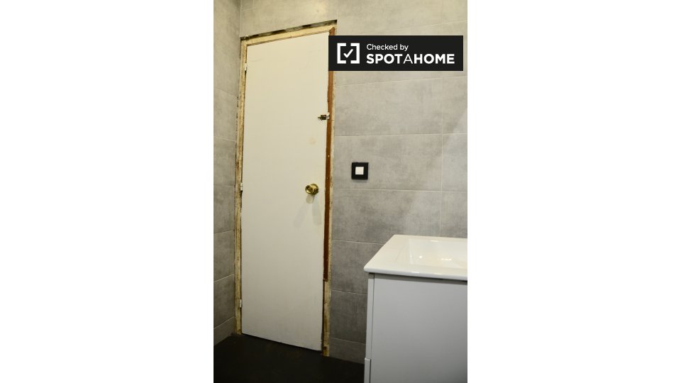 Double room Barcelona, 4 beds, 100m² — photo 5