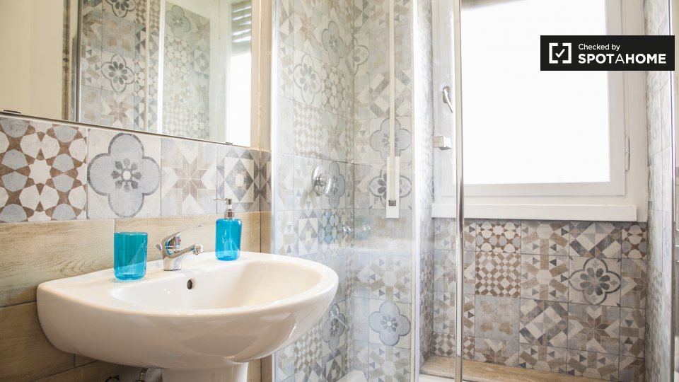 Double room Rome, 4 beds, 120m² — photo 16