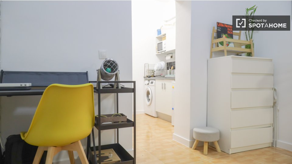 Apartment Madrid, 1 bed — photo 13