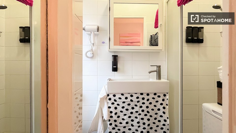 Apartment Milan, 1 bed, 65m² — photo 21