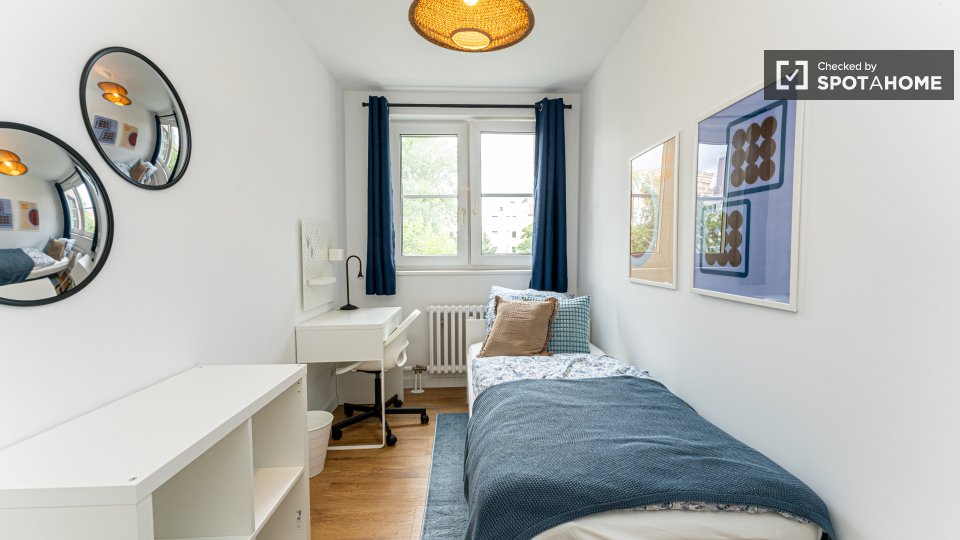 Double room Berlin, 4 beds, 65m² — photo 17