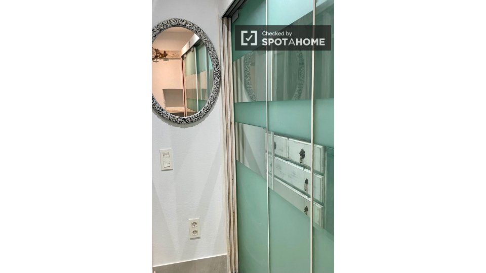 Apartment Almeria, 1 bed — photo 6