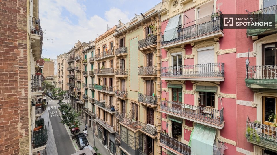 Apartment Barcelona, 2 beds, 74m² — photo 24