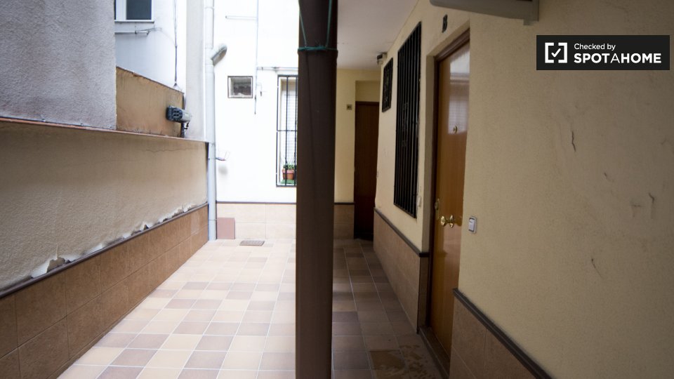 Apartment Madrid, 1 bed — photo 7