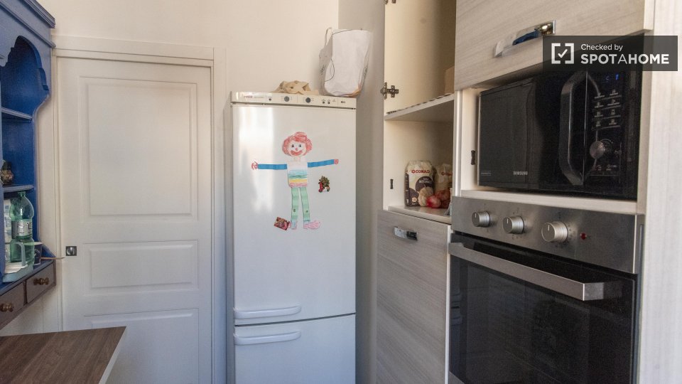Double room Rome, 4 beds — photo 12