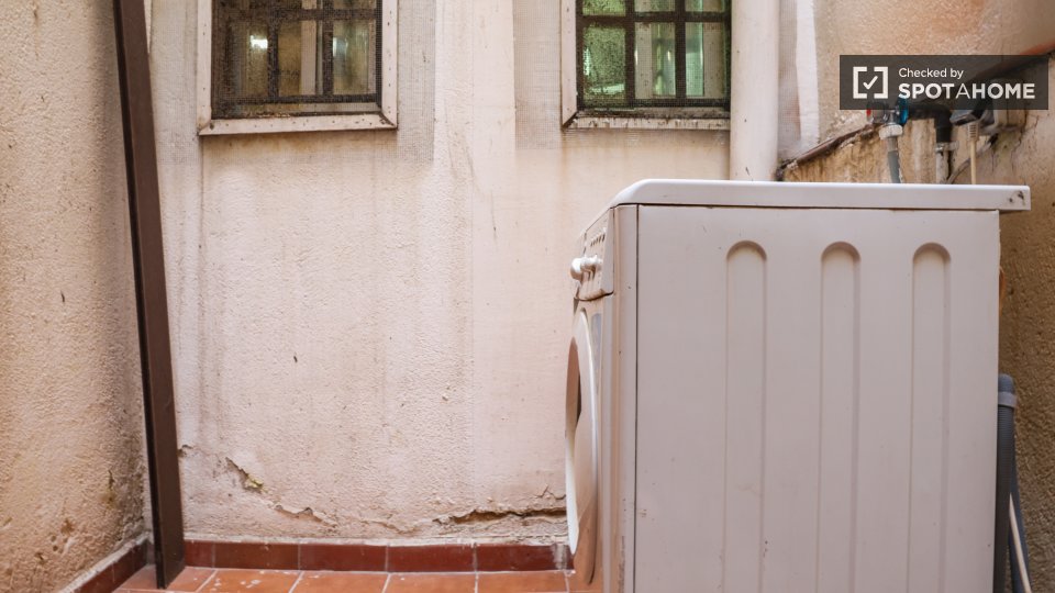 Apartment Madrid, 1 bed — photo 54