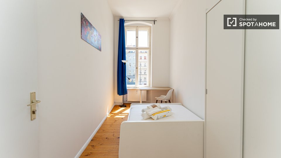 Double room Berlin, 2 beds — photo 14