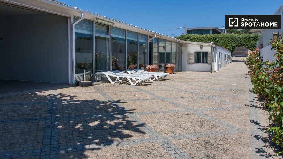 Double room Porto, 4 beds — photo 17