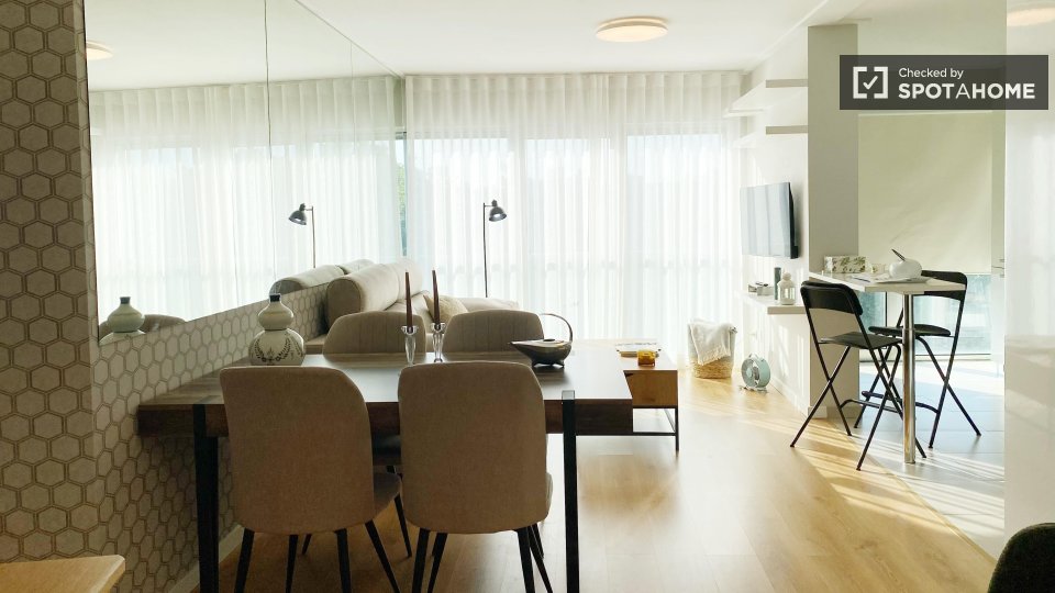 Apartment Lisbon, 2 beds — photo 9
